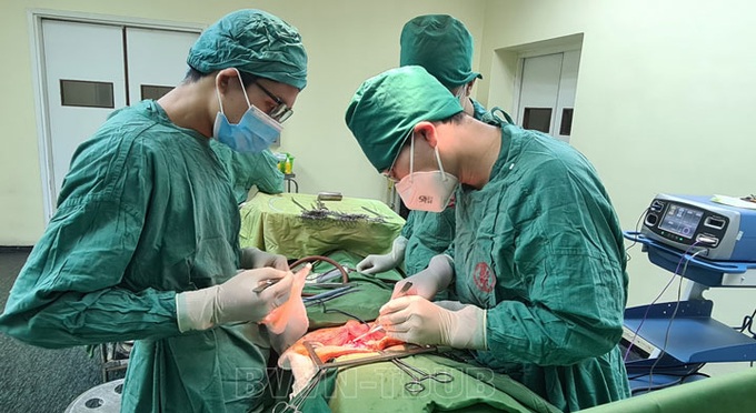 Thường xuyên đau bụng tưởng rối loạn tiêu hóa, đi khám mới biết ung thư