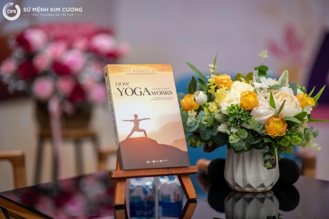 Sách Bí mật yoga của Geshe Michael Roach ra mắt độc giả Việt