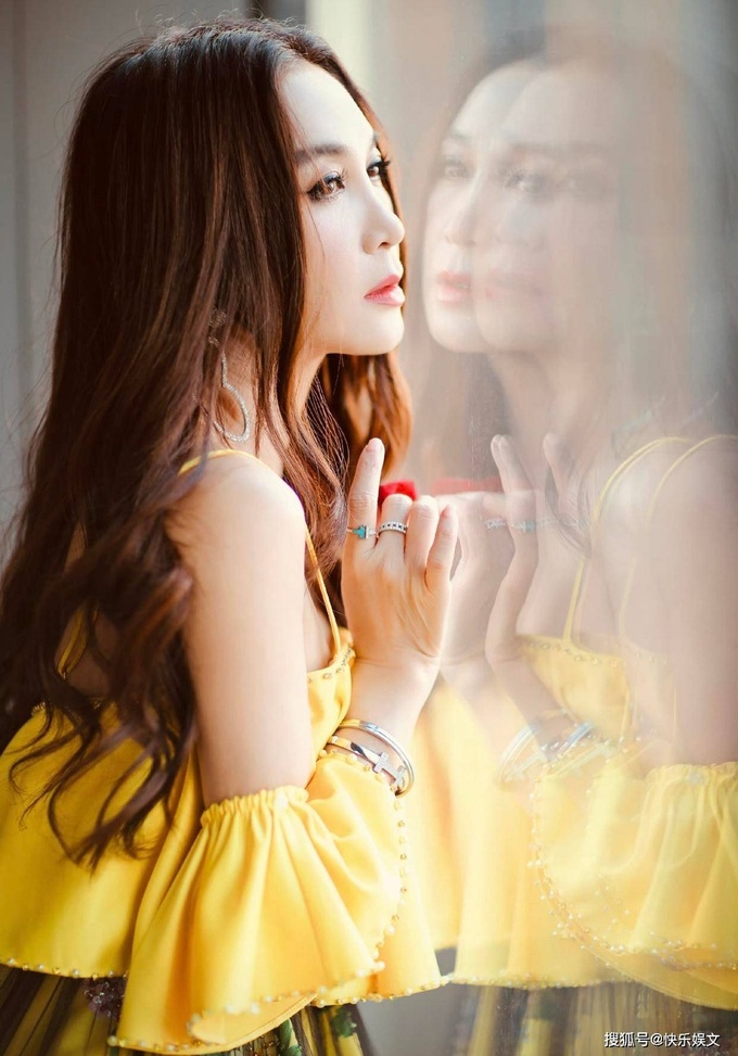 Bất ngờ trước ảnh không chỉnh sửa của Phan Kim Liên Ôn Bích Hà