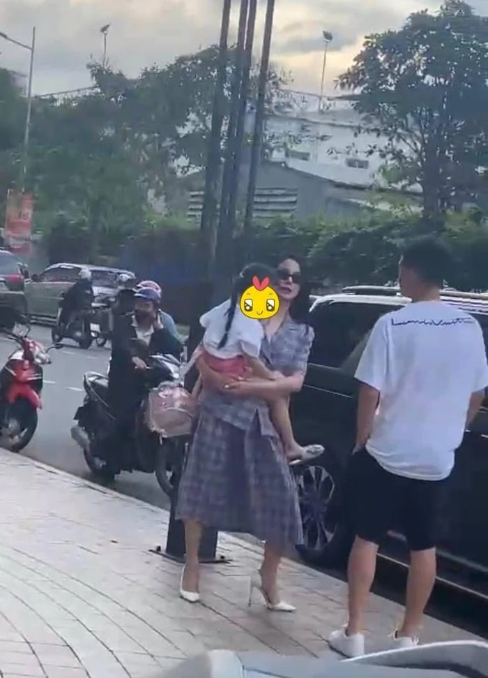 Diệp Lâm Anh hoảng loạn cầu cứu vợ chồng Cường Đô La khi bị chồng cũ dọa dẫm