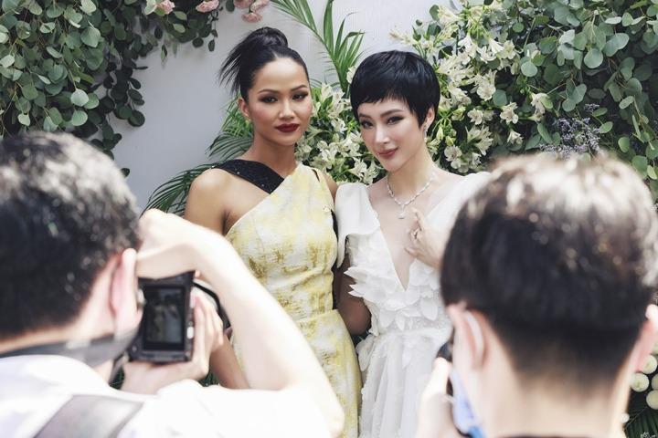 Angela Phương Trinh gặp H'Hen Niê, diễn viên có đẹp hơn hoa hậu?