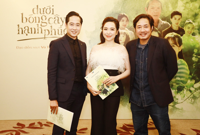 Mạnh Hưng chuyên vai trai đểu đóng cặp với người tình màn ảnh của Công Lý