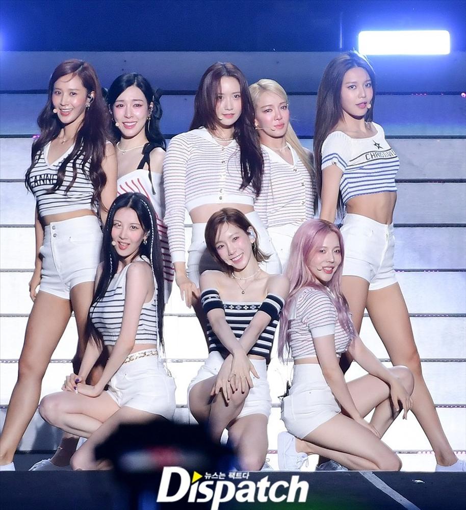Sooyoung SNSD suýt bị bảo vệ SM đuổi khỏi concert, chuyện gì vậy?