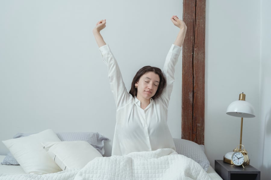 Duy trì 3 thói quen này khi thức dậy giúp trường thọ, 60 tuổi vẫn khỏe mạnh