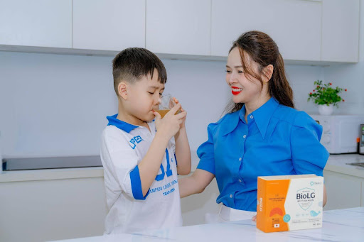 Rèn con ăn ngon không khó, chỉ cần mẹ áp dụng đúng 6 bước này