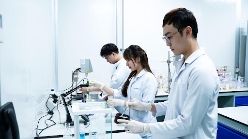  Serum dưỡng nang tóc Bio-Placental có giảm rụng tóc tốt không?